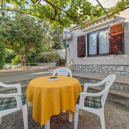 Apartment Simona Mali Lošinj Eksteriør bilde