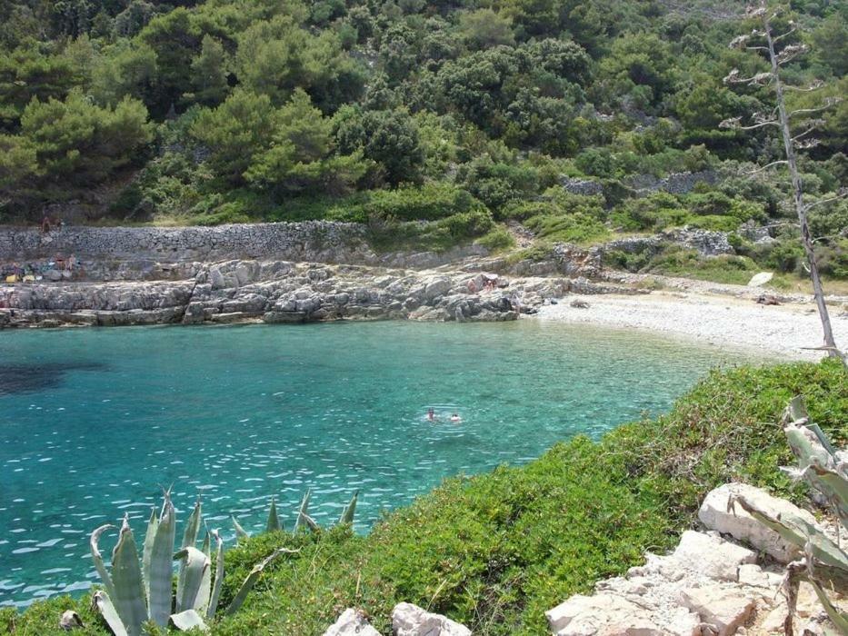 Apartment Simona Mali Lošinj Eksteriør bilde